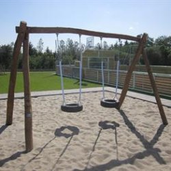 Robinia gynge med 2 d�ks�de