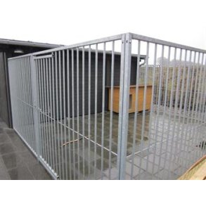 	 Hundeg�rd komplet 3 x 3 m med 8 cm balustre til opstilling af v�g - 9 m2